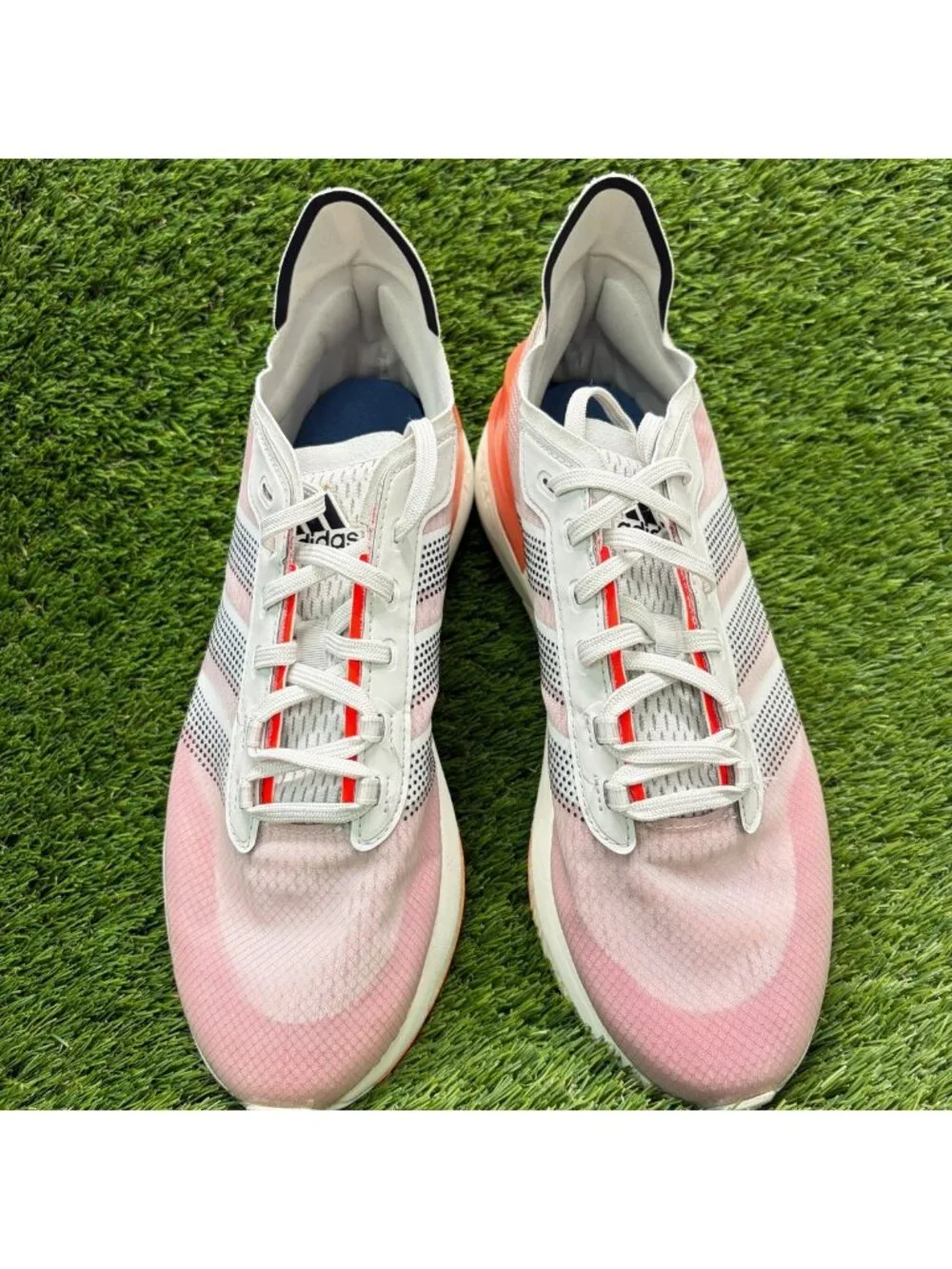 Adidas Avryn Mens Size 10 Gray Solar Red Pink Running Jogging Shoes Sneakers